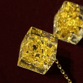 drop jewel　イヤリング キューブ