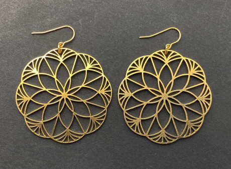 ステンレスピアス（ゴールド)　香(KOU)