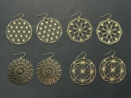 ステンレスピアス（ゴールド)　香(KOU)