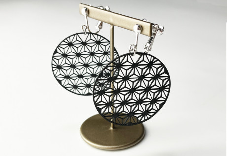 ステンレスイヤリング（マットブラック)　麻の葉(ASANOHA)