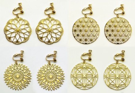 ステンレスイヤリング（ゴールド)　華(HANA)